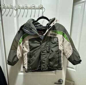 ZeroXposur The Boarding Company Winter Snow Jacket with Hood Olive Green Youth S